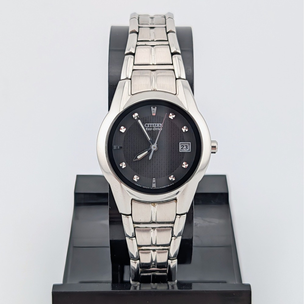 Citizen Paradigm Eco-Drive E011-S058503 Diamond Black Textured Dial Watch